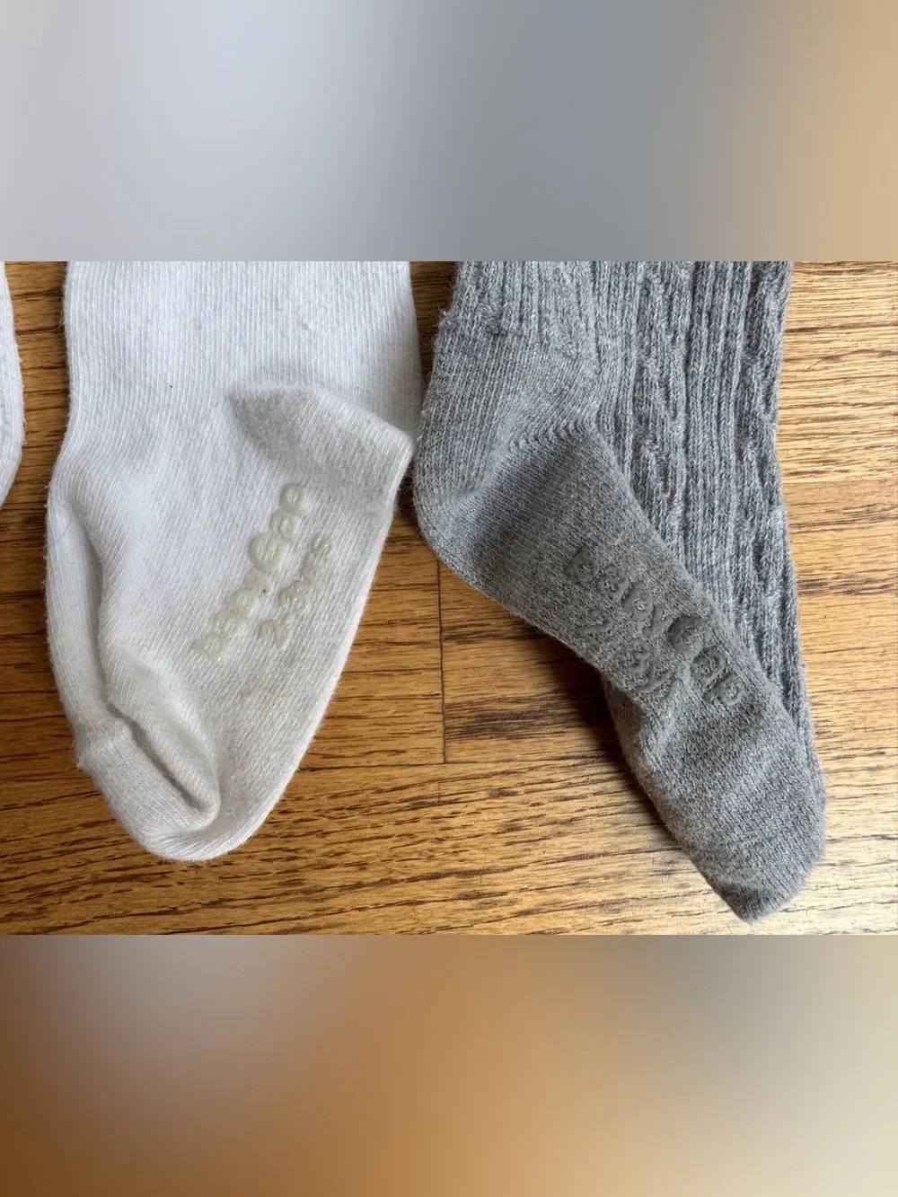Gap Cable Knit Tights Sweater Stockings Bear Butt White and Grey 2-3 Years